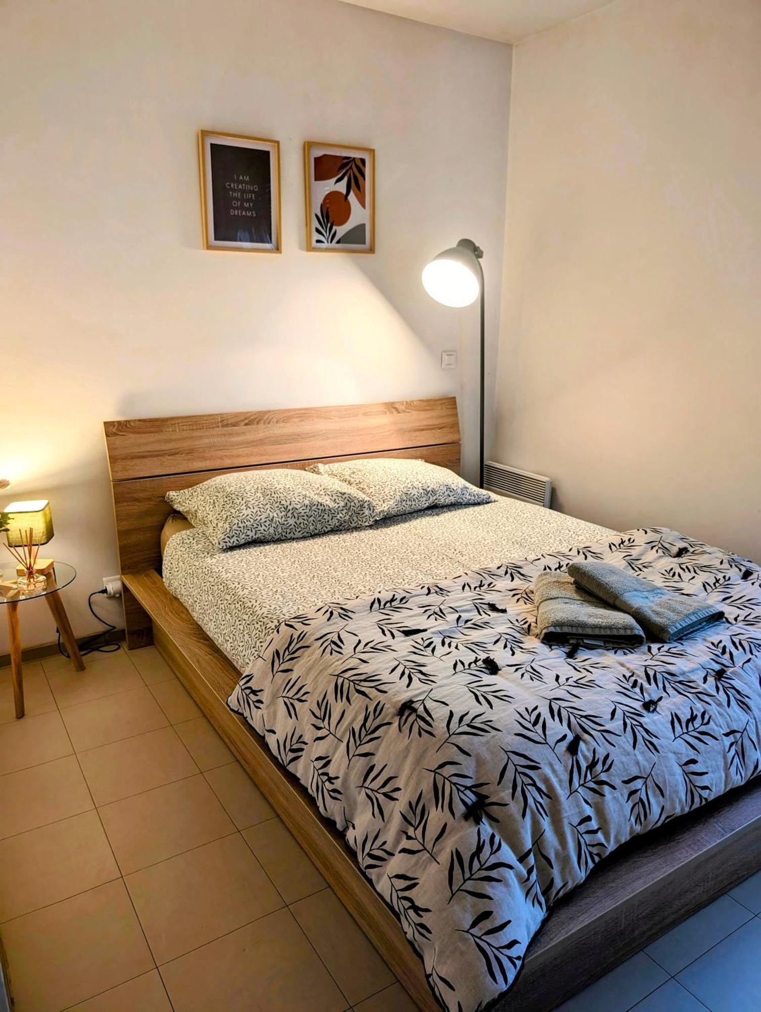 L'Instant Sorgue Apartment ลีล-ซูร์-ลา-ซอร์ก ภายนอก รูปภาพ